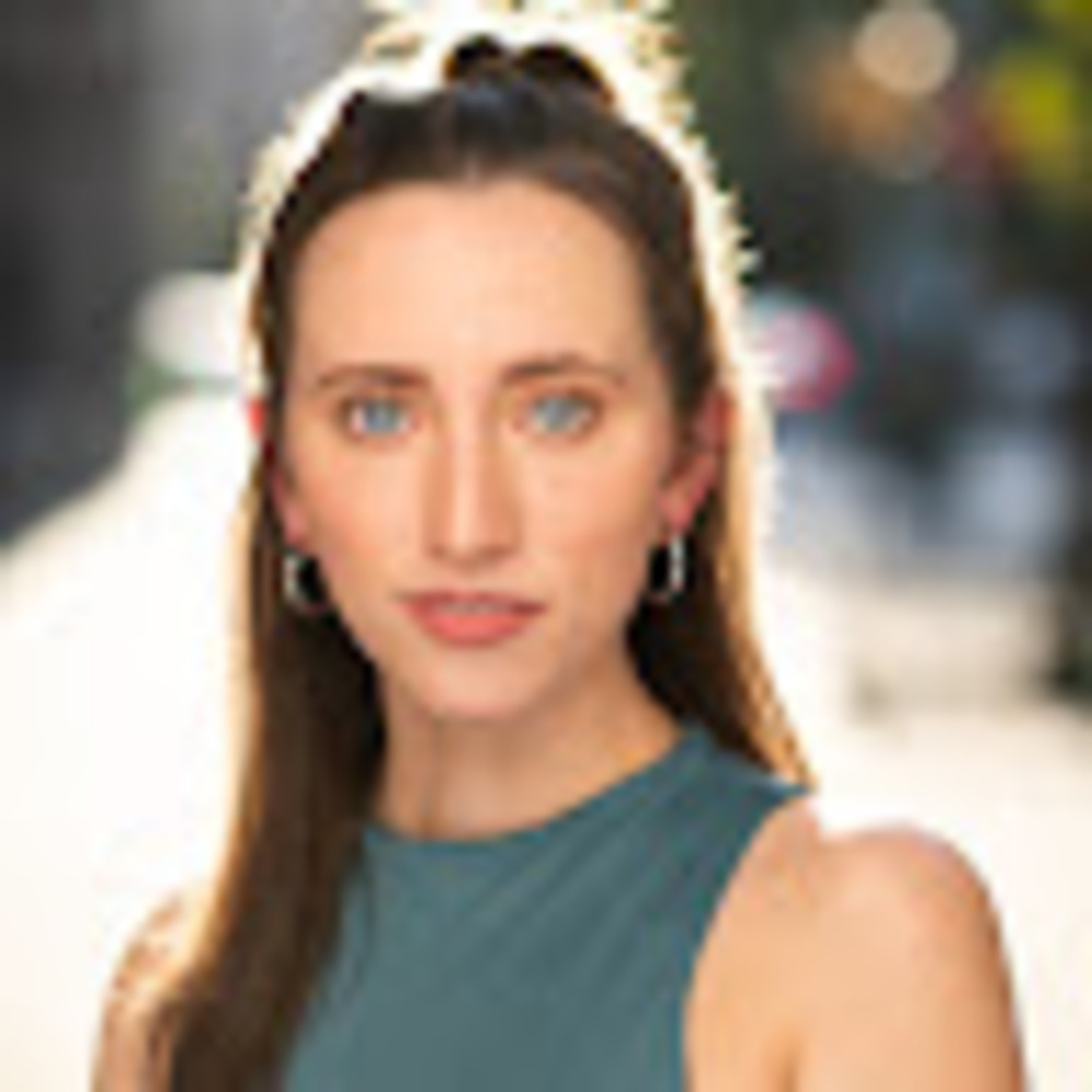 Meet your Posher, Julia